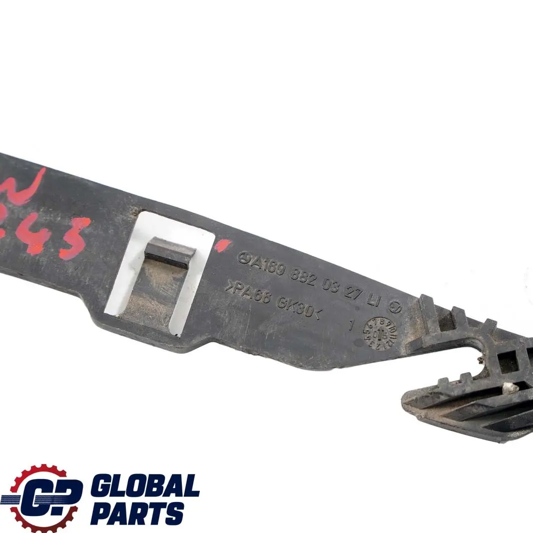 Mercedes Clase B W245 Parachoques delantero izquierdo Fender Wing Panel Bracket - SKU A1698820327 - Número de pieza A1698820327