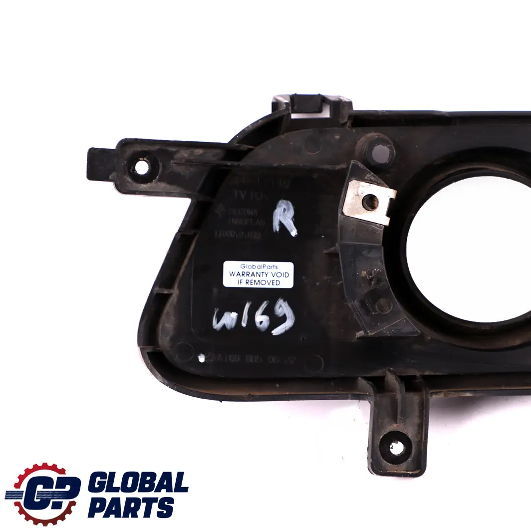 Parachoques Delantero Faro Antiniebla Tapa Derecho para Mercedes A W169 con número de pieza A1698850622 Mercedes A W169 Parachoques Delantero Faro Antiniebla Tapa Derecho - SKU A1698850622 - Número de pieza A1698850622