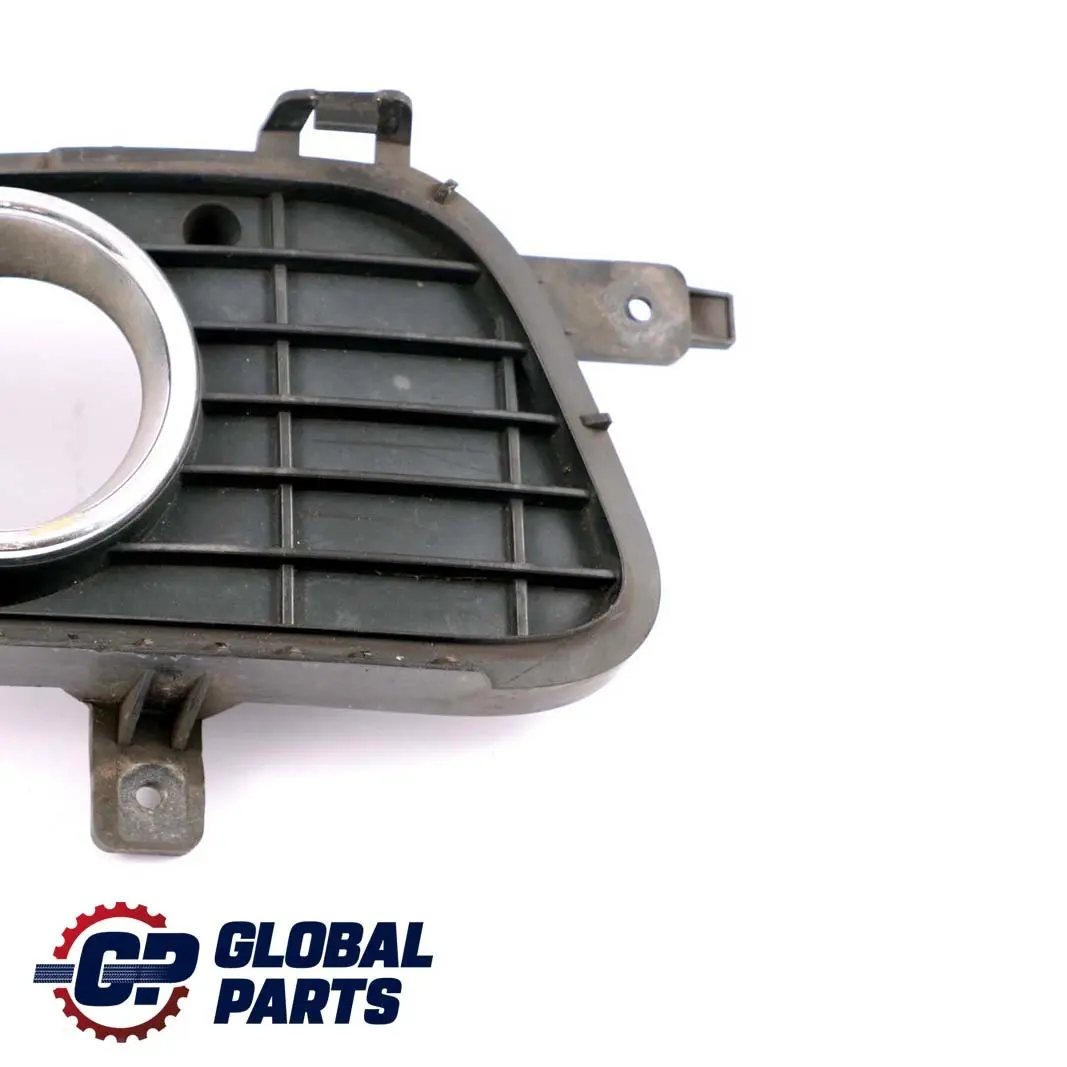 Kratka Obudowa Lampy Zderzak Przód do Mercedes W169 o numerze A1698850822 Mercedes W169 Kratka Obudowa Lampy Zderzak Przód - SKU A1698850822 - Numer Części A1698850822