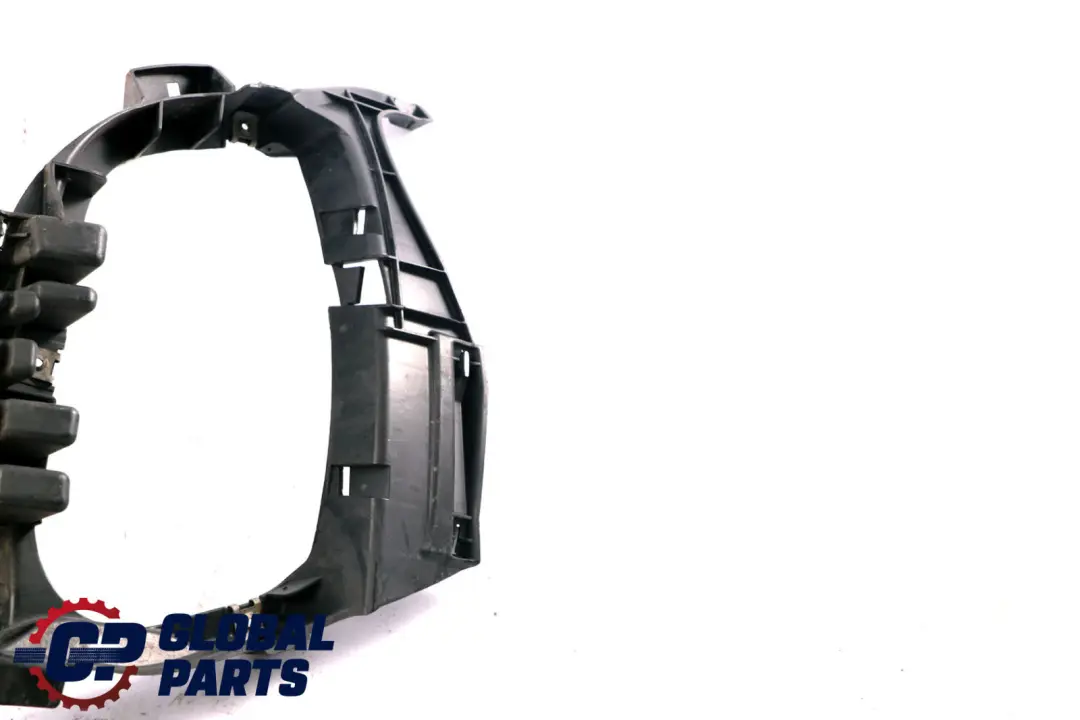 Mercedes Classe A W169 Support de feu antibrouillard avant droit - SKU A1698850865 - Numéro de pièce A1698850865