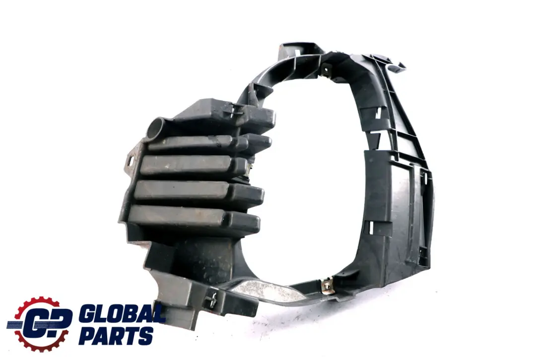 Mercedes Classe A W169 Support de feu antibrouillard avant droit - SKU A1698850865 - Numéro de pièce A1698850865