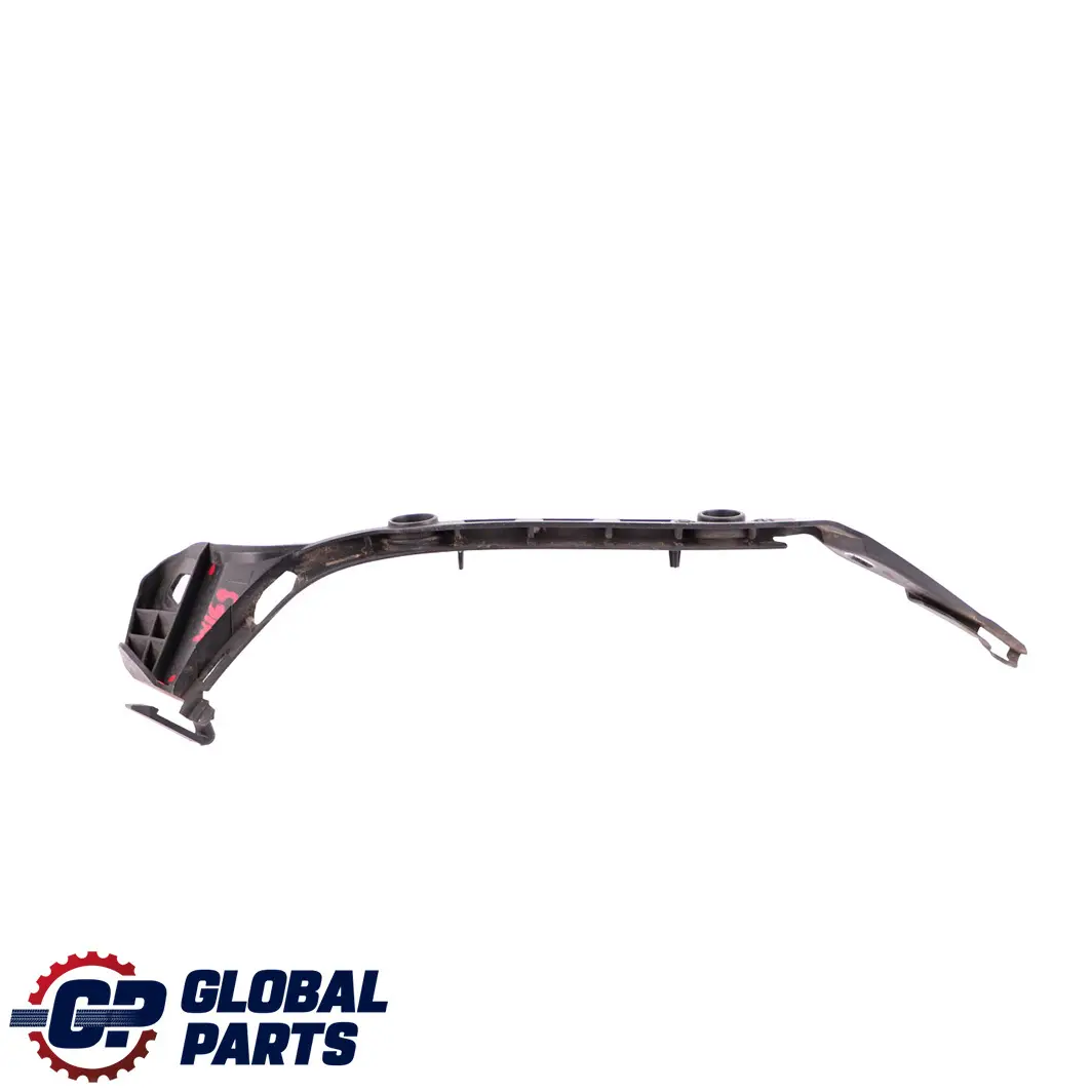 Mercedes W245 pare chocs arrière gauche support montage rail - SKU A1698851321 - Numéro de pièce A1698851321