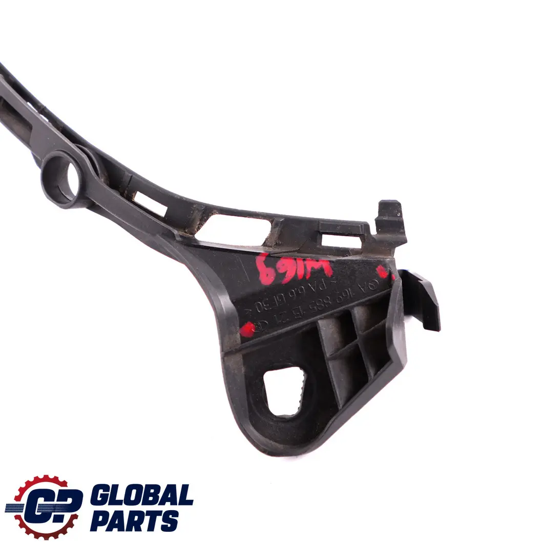 Mercedes W245 pare chocs arrière gauche support montage rail - SKU A1698851321 - Numéro de pièce A1698851321