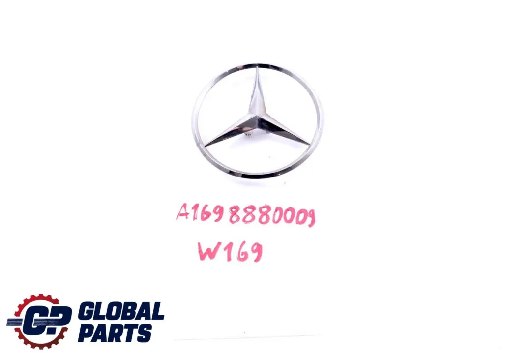 Emblema Stella Cofano Logo Distintivo per Mercedes W169 W245 con numero di parte A1698880009 Mercedes W169 W245 Emblema Stella Cofano Logo Distintivo - SKU A1698880009 - Numero di parte A1698880009