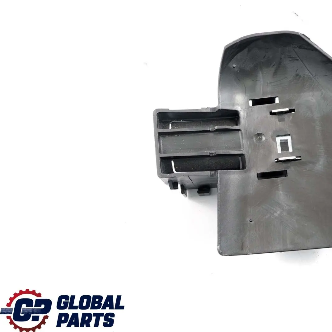 Mercedes-Benz Classe B W245 Outil pour Bord Jack Support pour à propos du numéro de pièce A1698900714 Mercedes-Benz Classe B W245 Outil pour Bord Jack Support - SKU A1698900714 - Numéro de pièce A1698900714