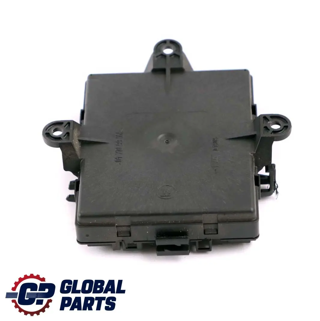 Mercedes-Benz A B W169 W245 Módulo Unidad Control Puerta Delantera Derecha para con número de pieza A1699000200 Mercedes-Benz A B W169 W245 Módulo Unidad Control Puerta Delantera Derecha - SKU A1699000200 - Número de pieza A1699000200