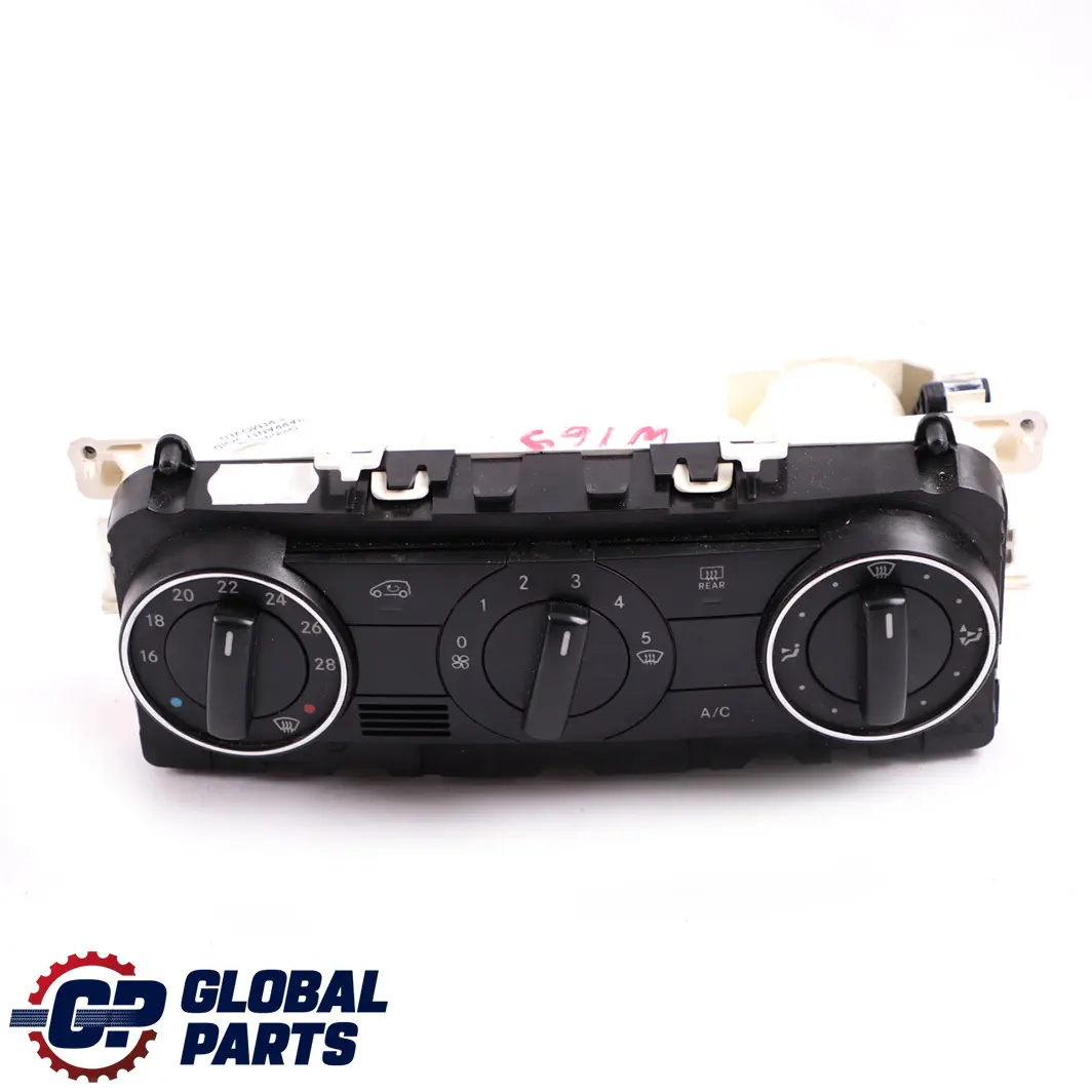 Clima Riscaldatore Pannello Interruttore per Mercedes W169 W245 con numero di parte A1699000900 Mercedes W169 W245 Clima Riscaldatore Pannello Interruttore - SKU A1699000900 - Numero di parte A1699000900