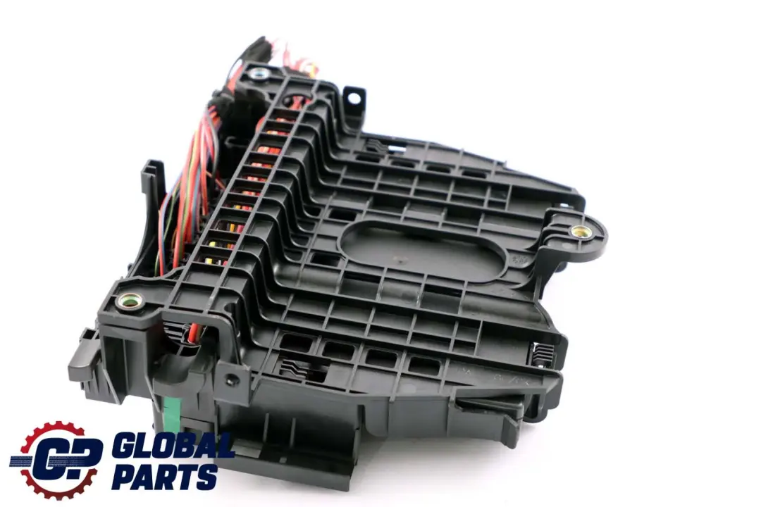 SAM Steuer Modul Sicherungskasten Einheit für Mercedes W169 W245 mit Teilenummer A1699010100 Mercedes W169 W245 SAM Steuer Modul Sicherungskasten Einheit - SKU A1699010100 - Teilenummer A1699010100