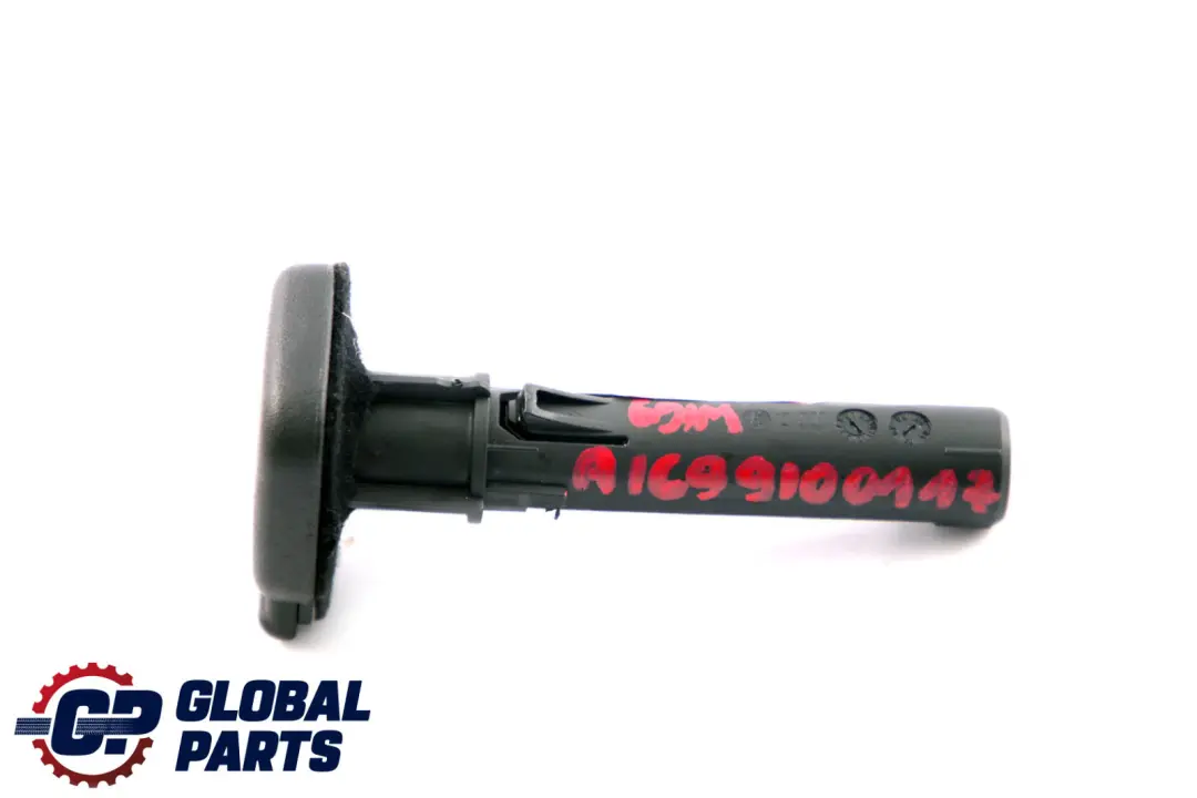 Guida poggiatesta sedile anteriore lato sinistro per Mercedes W169 W245 con numero di parte A1699100117 Mercedes W169 W245 Guida poggiatesta sedile anteriore lato sinistro - SKU A1699100117 - Numero di parte A1699100117
