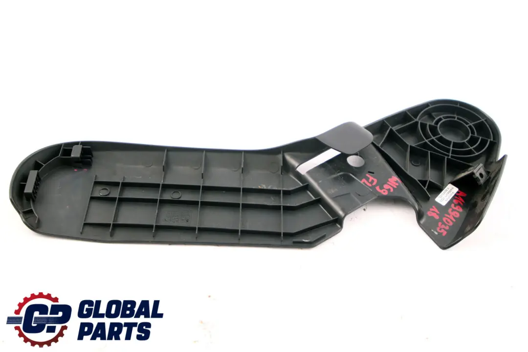 Asiento Delantero Izquierdo Forro Interior Negro para Mercedes A B W169 W245 con número de pieza A1699103518 Mercedes A B W169 W245 Asiento Delantero Izquierdo Forro Interior Negro - SKU A1699103518 - Número de pieza A1699103518