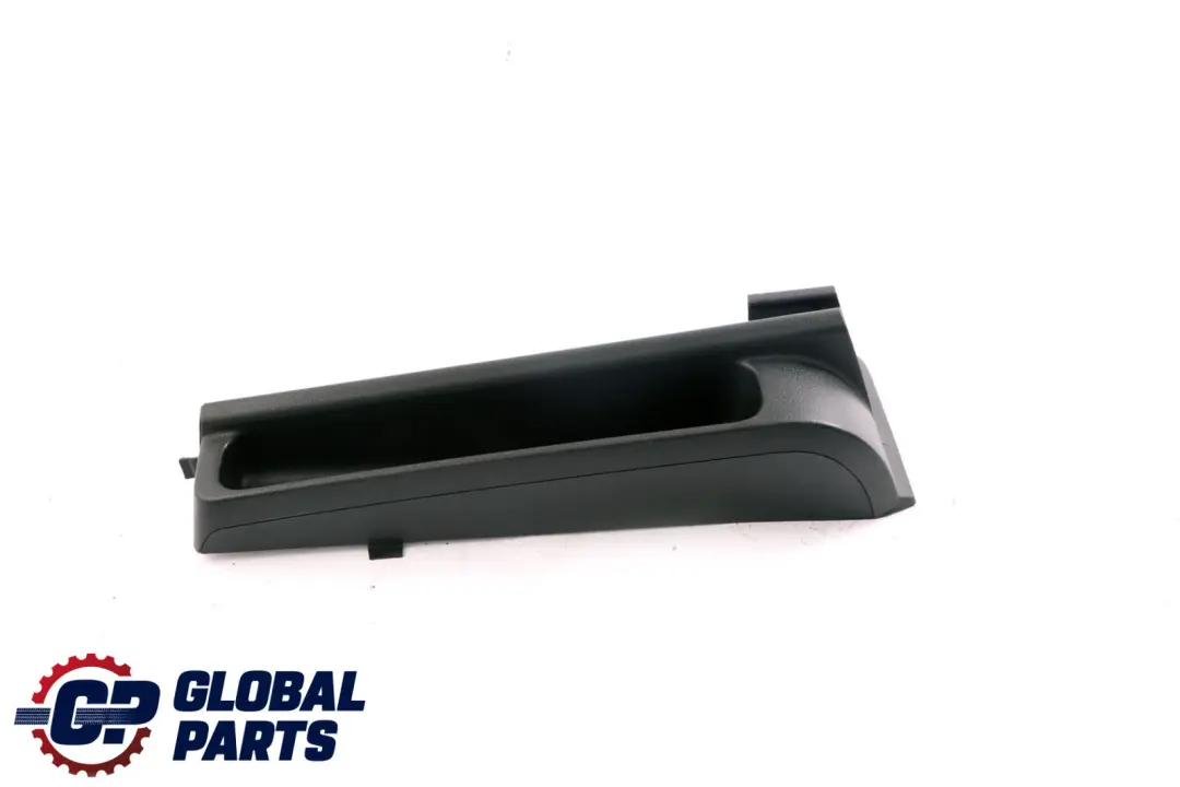 Clase A W169 W245 Embellecedor Tapa Almacenaje Asiento Derecho para Mercedes con número de pieza A1699190620 Mercedes Clase A W169 W245 Embellecedor Tapa Almacenaje Asiento Derecho - SKU A1699190620 - Número de pieza A1699190620