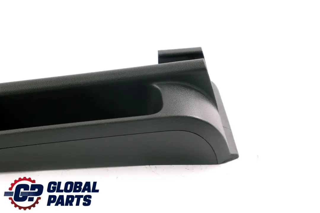 Clase A W169 W245 Embellecedor Tapa Almacenaje Asiento Derecho para Mercedes con número de pieza A1699190620 Mercedes Clase A W169 W245 Embellecedor Tapa Almacenaje Asiento Derecho - SKU A1699190620 - Número de pieza A1699190620