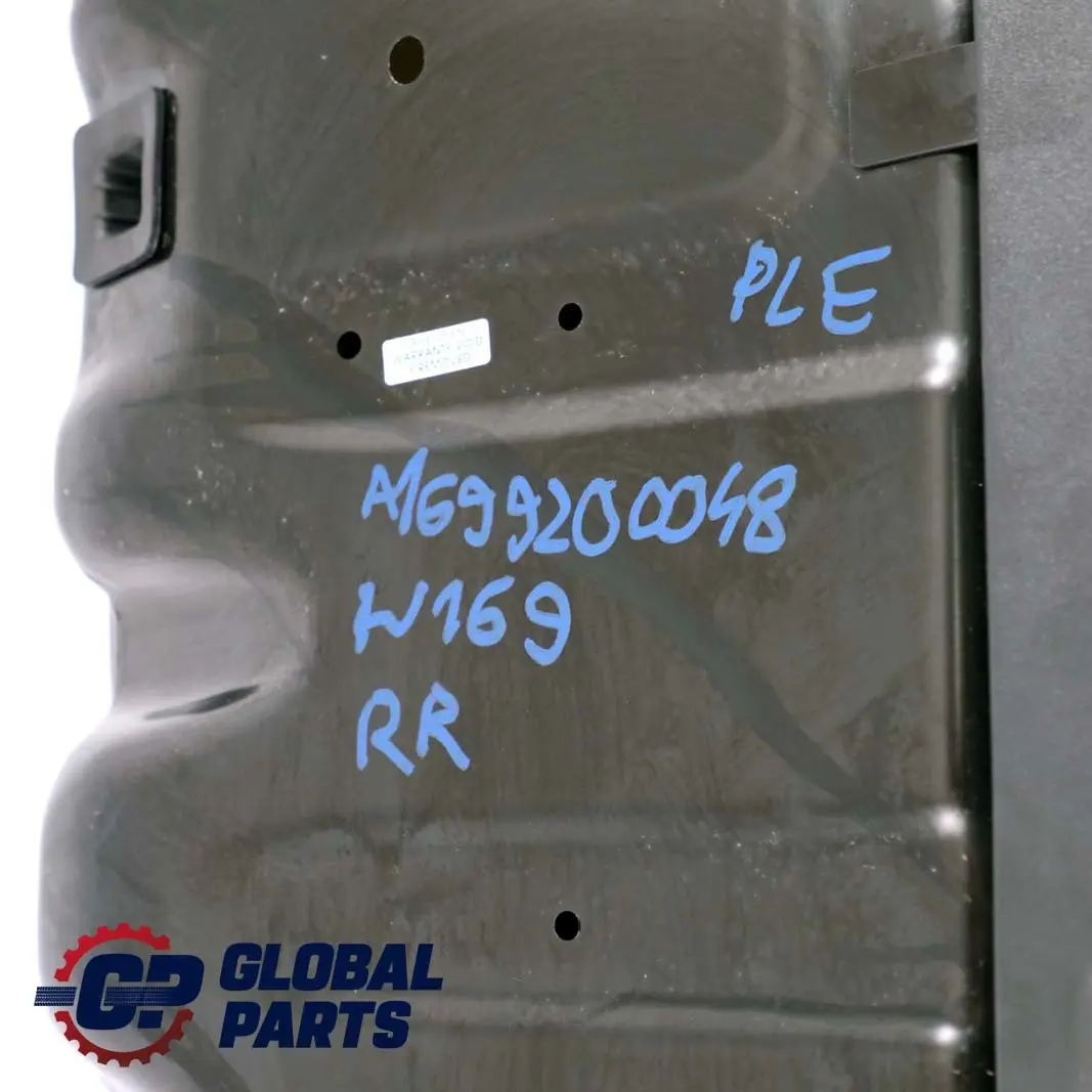 Mercedes-Benz A-Klasse W169 Rücksitzbank Bezug Rechts Stoff Anthrazit Schwarz für mit Teilenummer A1699200046 Mercedes-Benz A-Klasse W169 Rücksitzbank Bezug Rechts Stoff Anthrazit Schwarz - SKU A1699200046 - Teilenummer A1699200046