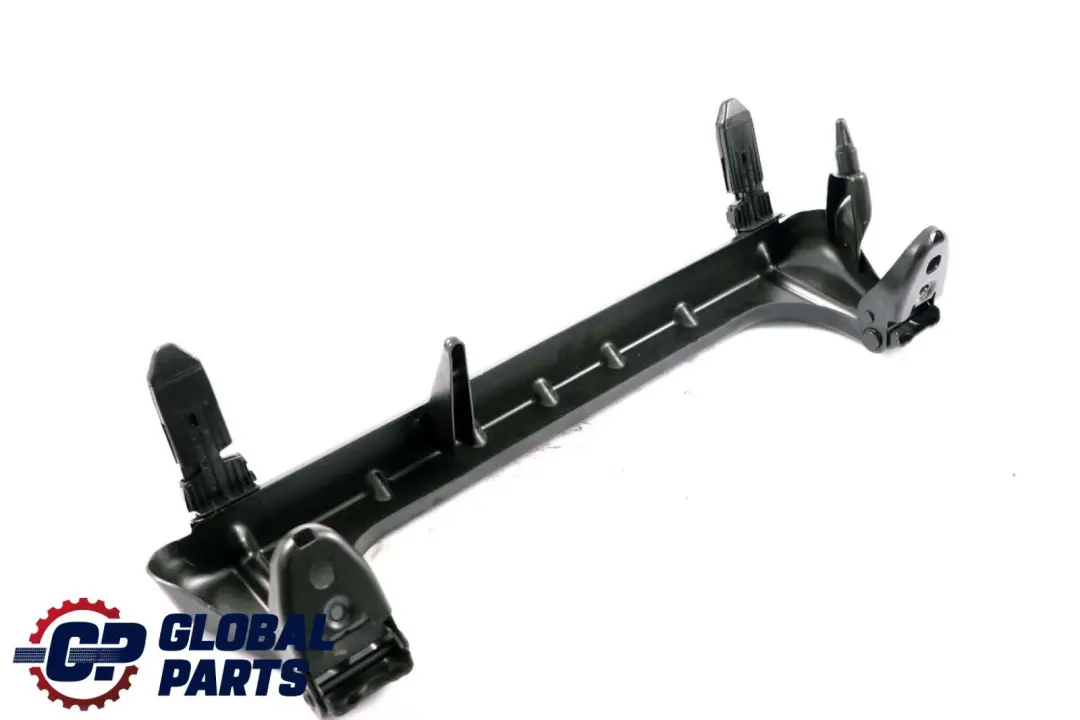 Sedile posteriore destro Seggiolino per bambini per Mercedes B W169 W245 con numero di parte A1699200202 Mercedes B W169 W245 Sedile posteriore destro Seggiolino per bambini - SKU A1699200202 - Numero di parte A1699200202