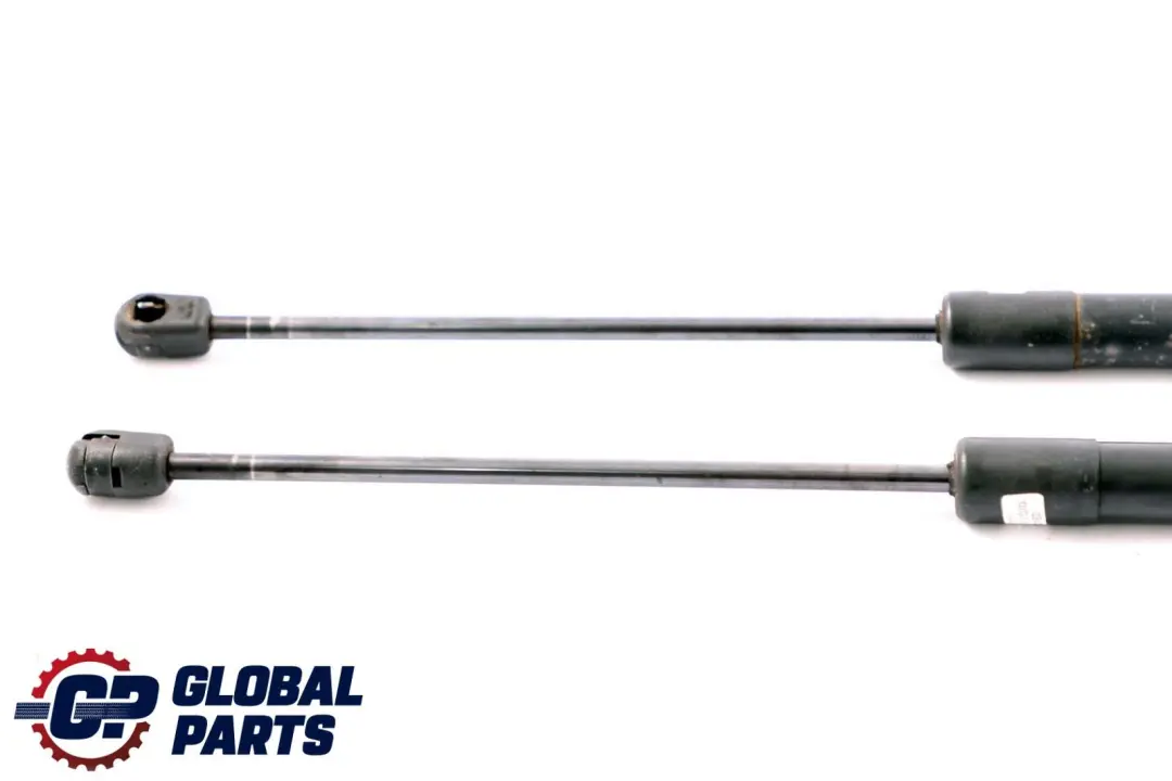 Paire de vérins à gaz pour hayon et coffre pour Mercedes W245 à propos du numéro de pièce A1699800964 Mercedes W245 Paire de vérins à gaz pour hayon et coffre - SKU A1699800964 - Numéro de pièce A1699800964