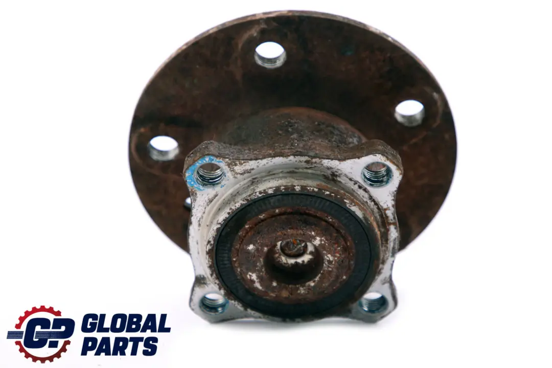 Mercedes W169 W245 Mitnehmerflansch Arriere Droite a Gauche - SKU A1699810027 - Numéro de pièce A1699810027