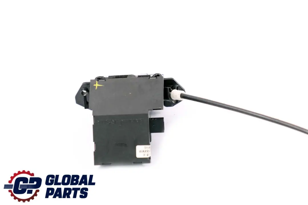  Serrure Coffre Mercedes C E CLK Class W203 W211 C209 Couvercle Hayon - SKU A1717500085 - Numéro de pièce A1717500085