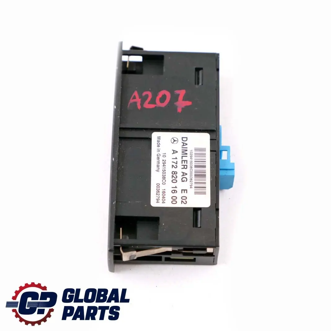  Mercedes-Benz A E Class W176 W207 2x USB Interface Multimedia Adapter Connector - SKU A1728201600 - Part number A1728201600