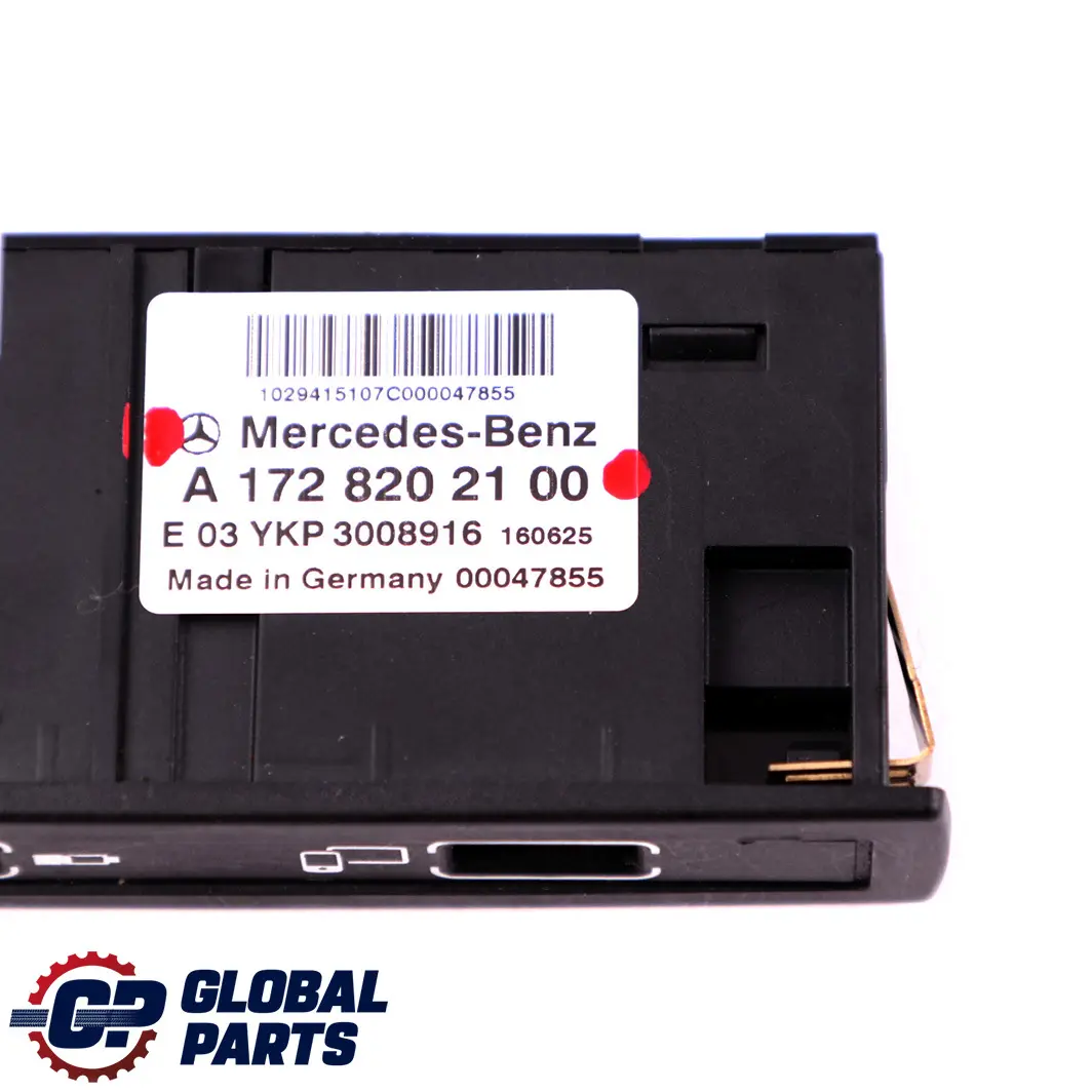 W207 W246 Connettore Adattatore Multimediale USB per Mercedes W176 con numero di parte A1728202100 Mercedes W176 W207 W246 Connettore Adattatore Multimediale USB - SKU A1728202100 - Numero di parte A1728202100