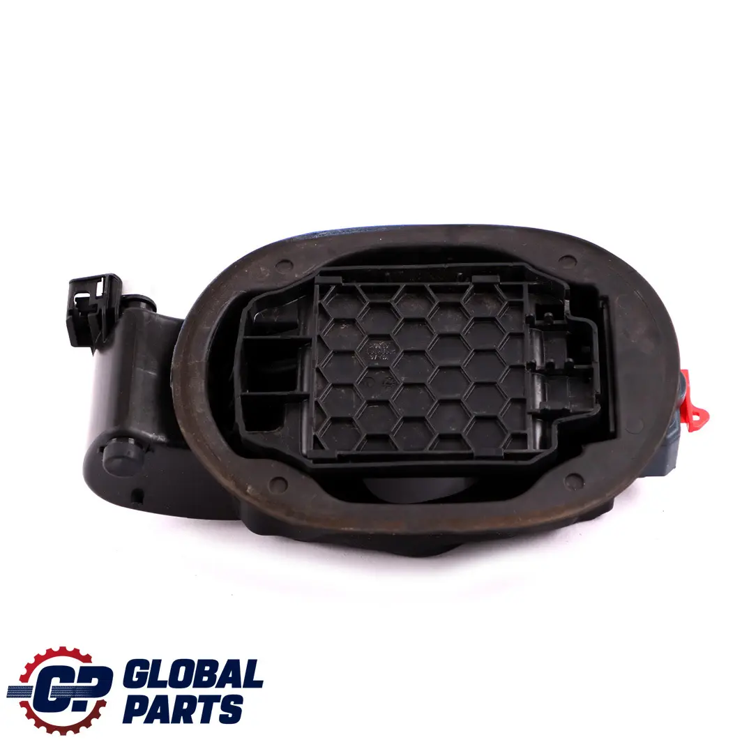 Tapa Depósito Combustible Soporte para Mercedes W176 con número de pieza A1766300900 Mercedes W176 Tapa Depósito Combustible Soporte - SKU A1766300900 - Número de pieza A1766300900