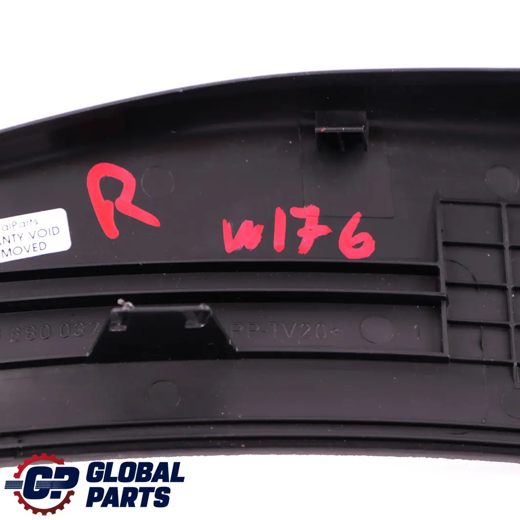 Hinten Rechts Türverkleidung Schwellenwert Abdeckplate für Mercedes W176 mit Teilenummer A1766800374 Mercedes W176 Hinten Rechts Türverkleidung Schwellenwert Abdeckplate - SKU A1766800374 - Teilenummer A1766800374