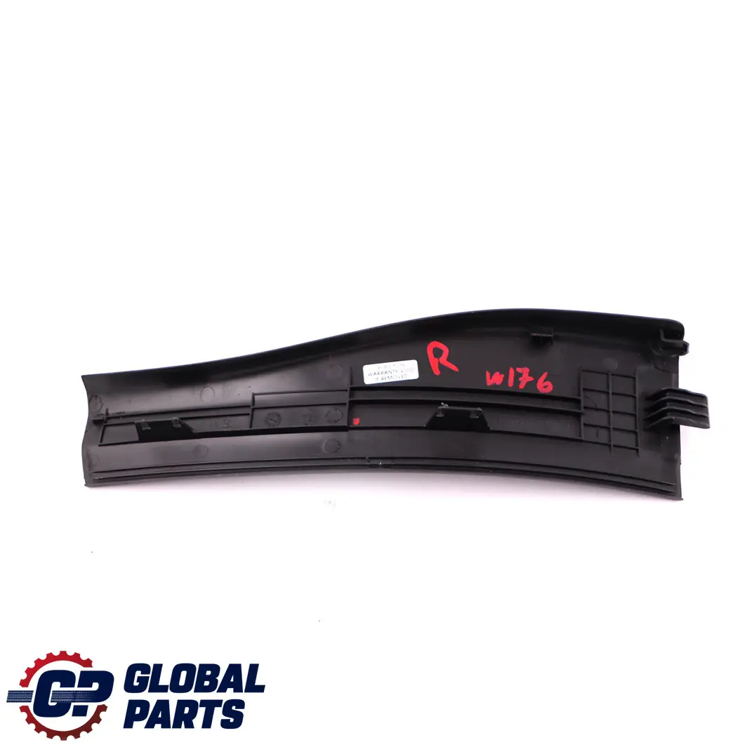 Mercedes W176 Panneau de recouvrement de la garniture de porte arrière droite - SKU A1766800374 - Numéro de pièce A1766800374