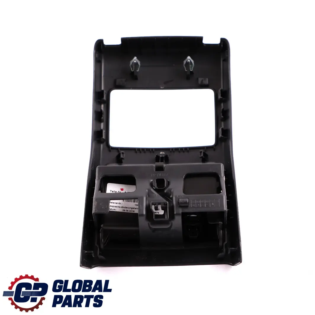 Console centrale posteriore alloggiamento accendino pannello per Mercedes W176 con numero di parte A1766801050 Mercedes W176 Console centrale posteriore alloggiamento accendino pannello - SKU A1766801050 - Numero di parte A1766801050