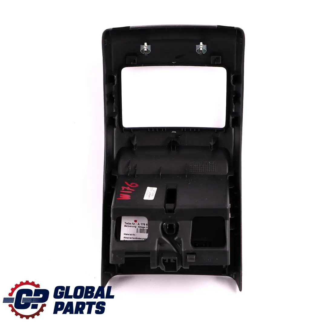 Mercedes W176 Console Centrale Rear Trim Housing Lighter Panel - SKU A1766801050 - Numéro de pièce A1766801050