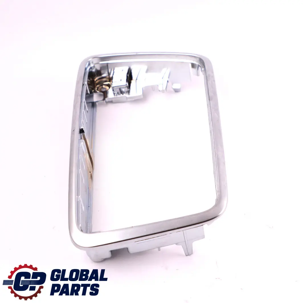 Unidad Central Navegador Satelital Embellecedor Cromado para Mercedes W176 C117 con número de pieza A1766890018 Mercedes W176 C117 Unidad Central Navegador Satelital Embellecedor Cromado - SKU A1766890018 - Número de pieza A1766890018