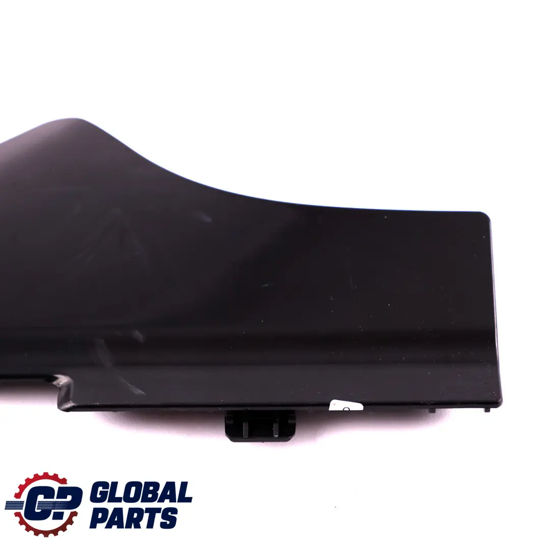 Panel links C-Säule Trim Abdeckung Unterstützung für Mercedes W176 mit Teilenummer A1766900138 Mercedes W176 Panel links C-Säule Trim Abdeckung Unterstützung - SKU A1766900138 - Teilenummer A1766900138