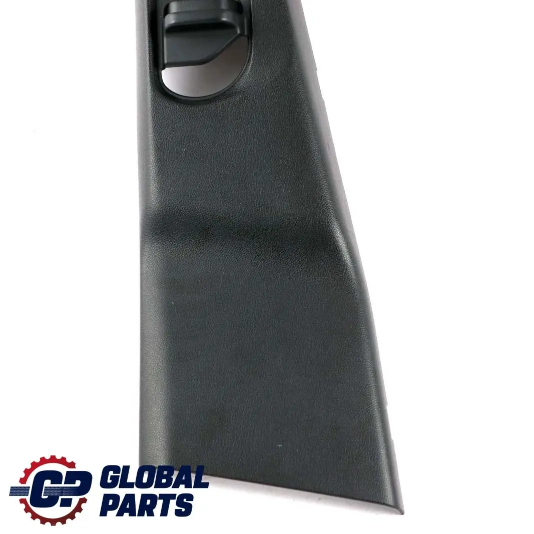 Sinistra superiore B-pilastro copertura trim per Mercedes W176 con numero di parte A1766901900 Mercedes W176 Sinistra superiore B-pilastro copertura trim - SKU A1766901900 - Numero di parte A1766901900