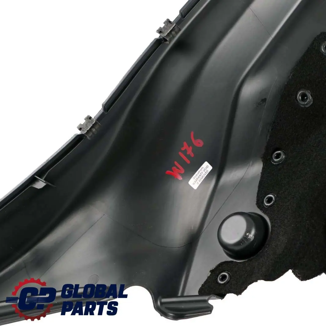 Rivestimento del vano portabagagli lato sinistro per Mercedes W176 con numero di parte A1766904700 Mercedes W176 Rivestimento del vano portabagagli lato sinistro - SKU A1766904700 - Numero di parte A1766904700
