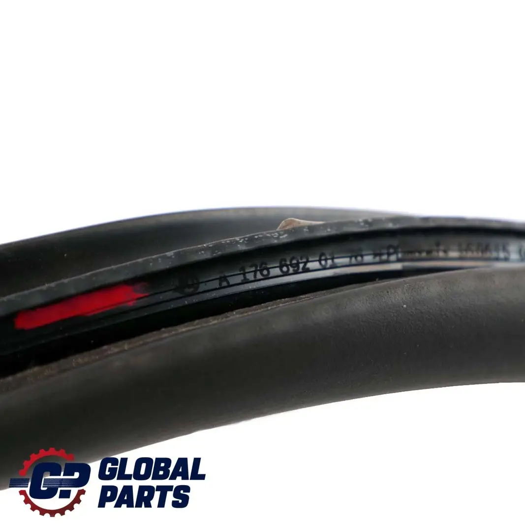 Hinten Links Rechts Türdichtung für Mercedes W176 mit Teilenummer A1766920176 Mercedes W176 Hinten Links Rechts Türdichtung - SKU A1766920176 - Teilenummer A1766920176