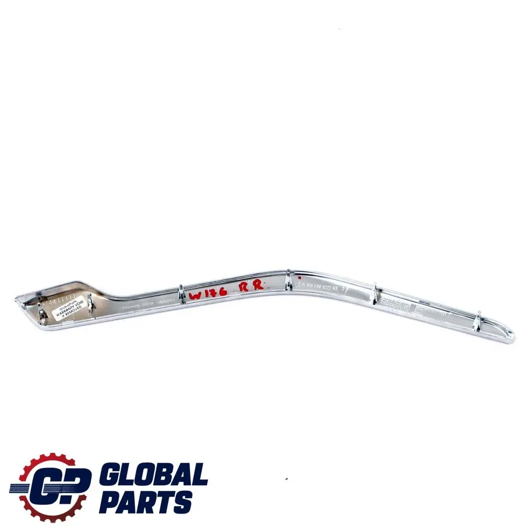 Mercedes W176 Porta posteriore destra Bracciolo Striscia Trim Cromo - SKU A1767301222 - Numero di parte A1767301222