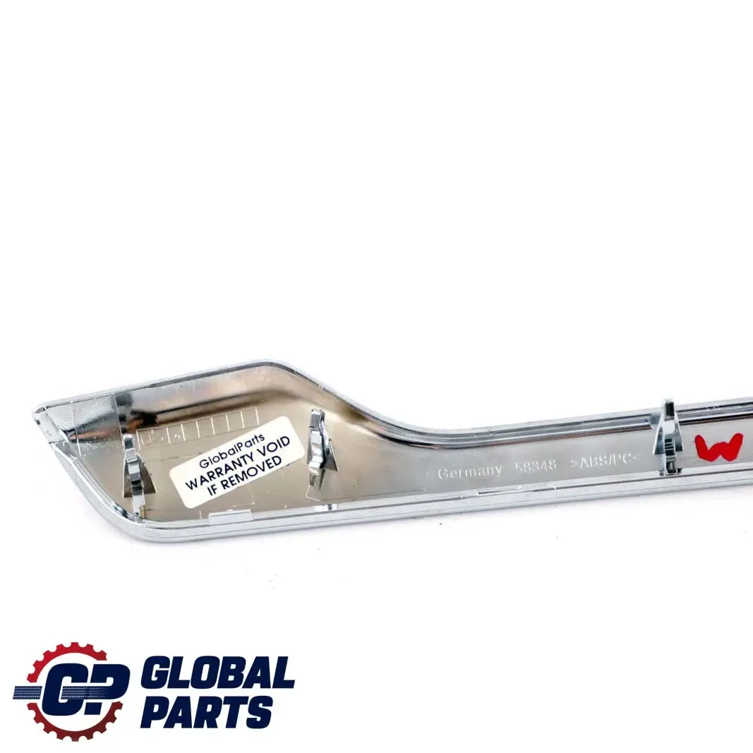 Hintere rechte Tür Armlehnenleiste Chrom pour Mercedes W176 à propos du numéro de pièce A1767301222 Mercedes W176 Hintere rechte Tür Armlehnenleiste Chrom - SKU A1767301222 - Numéro de pièce A1767301222