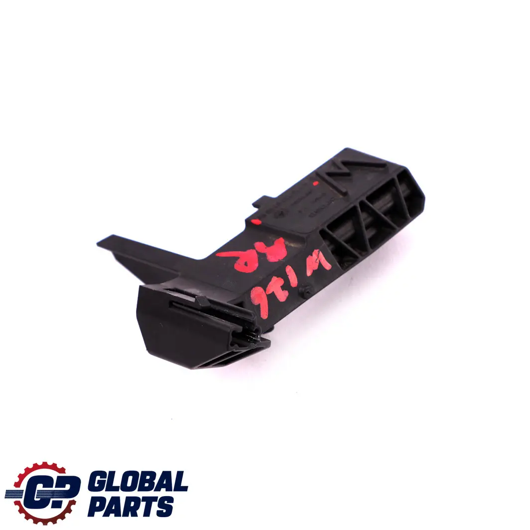 Derecha Puerta Cerradura Manija Soporte para Mercedes W176 con número de pieza A1767330200 Mercedes W176 Derecha Puerta Cerradura Manija Soporte - SKU A1767330200 - Número de pieza A1767330200