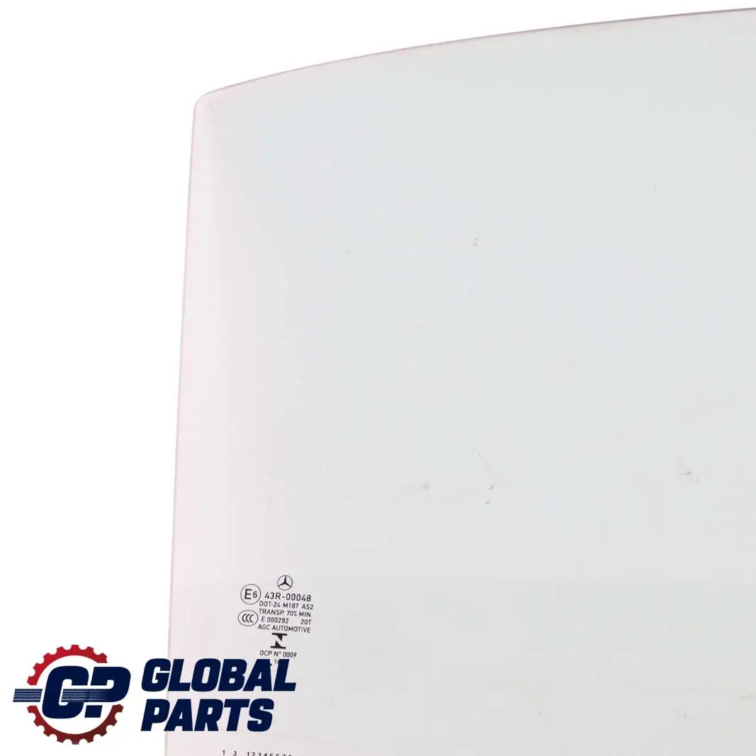 Vitre De Porte Arrière Droite AS2 pour Mercedes W176 à propos du numéro de pièce A1767350400 Mercedes W176 Vitre De Porte Arrière Droite AS2 - SKU A1767350400 - Numéro de pièce A1767350400