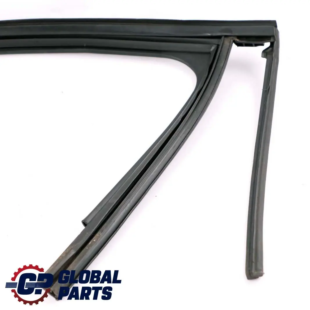  Mercedes-Benz W176 Hinten Rechts Tür Dichtung Schwarz - SKU A1767351200 - Teilenummer A1767351200