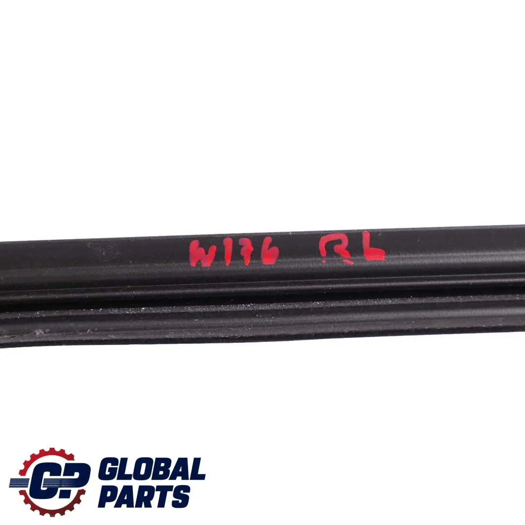 Hinten Links Fensterschiene Dichtung Dichtungsstreifen für Mercedes W176 mit Teilenummer A1767351300 Mercedes W176 Hinten Links Fensterschiene Dichtung Dichtungsstreifen - SKU A1767351300 - Teilenummer A1767351300