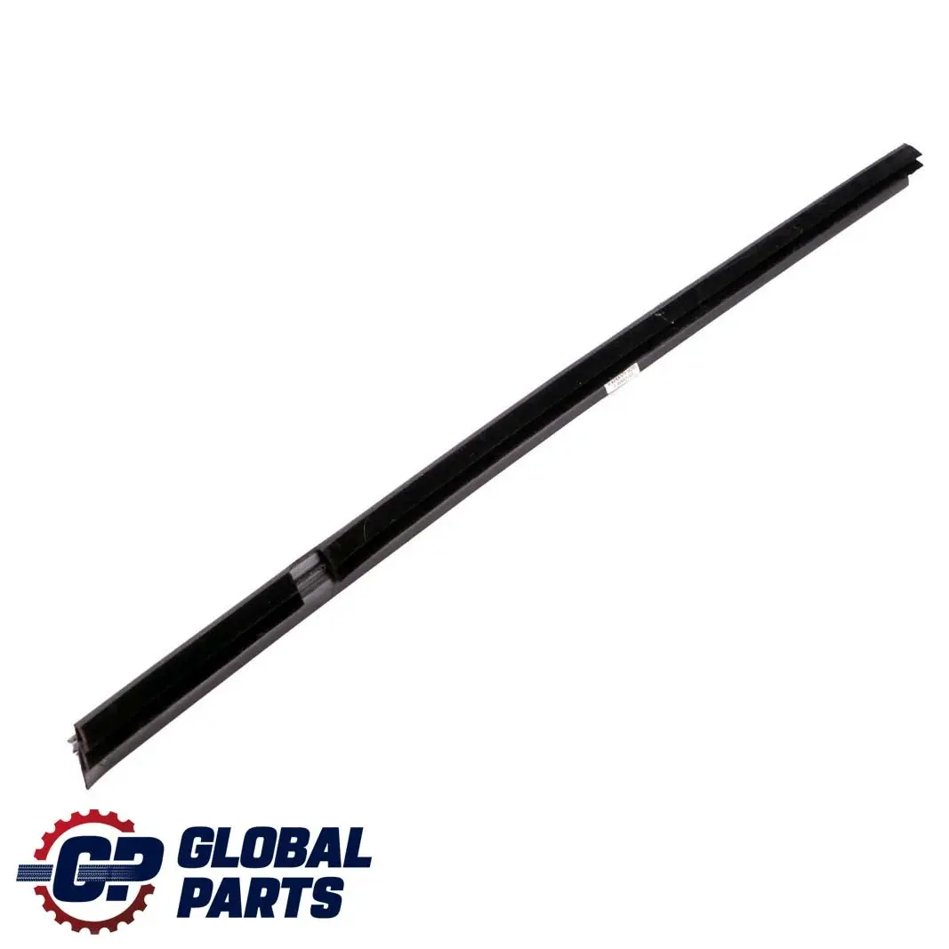 Mercedes-Benz W176 Posteriore Sinistra Finestrino Guida Striscia Guarnizione per con numero di parte A1767351300 Mercedes-Benz W176 Posteriore Sinistra Finestrino Guida Striscia Guarnizione - SKU A1767351300 - Numero di parte A1767351300