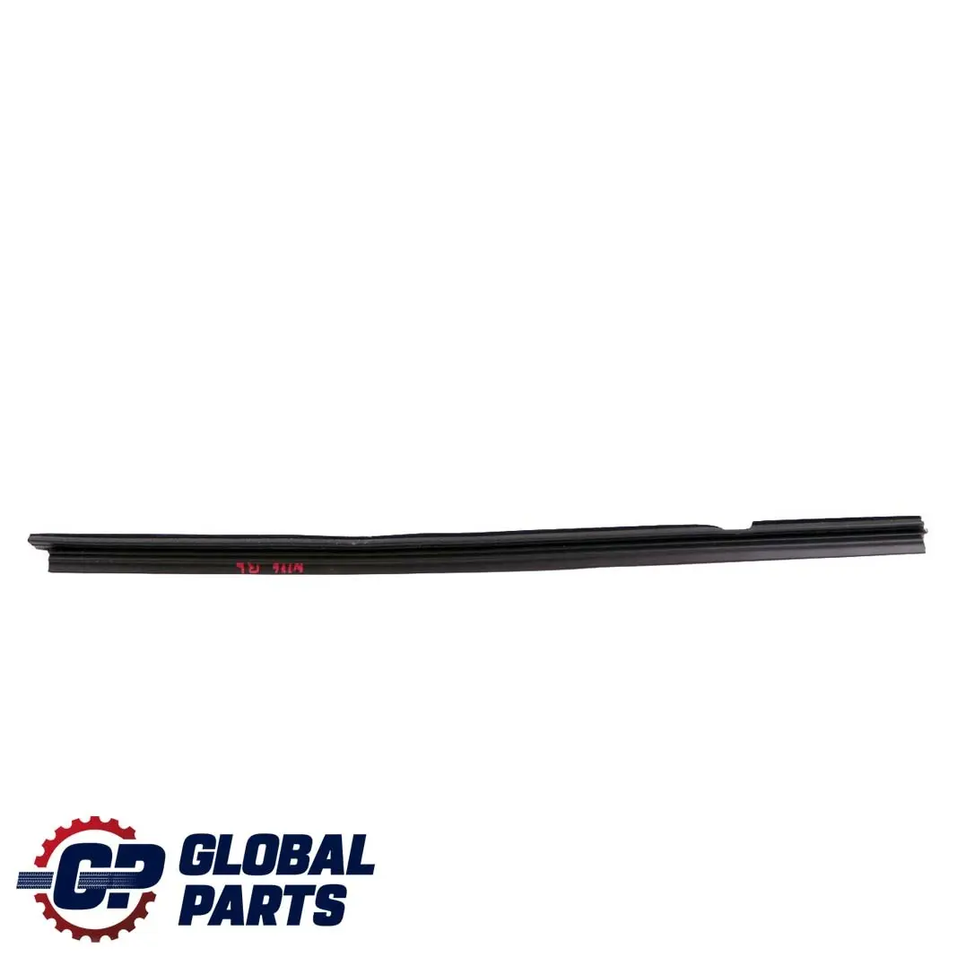  Mercedes-Benz W176 Posteriore Sinistra Finestrino Guida Striscia Guarnizione - SKU A1767351300 - Numero di parte A1767351300 
