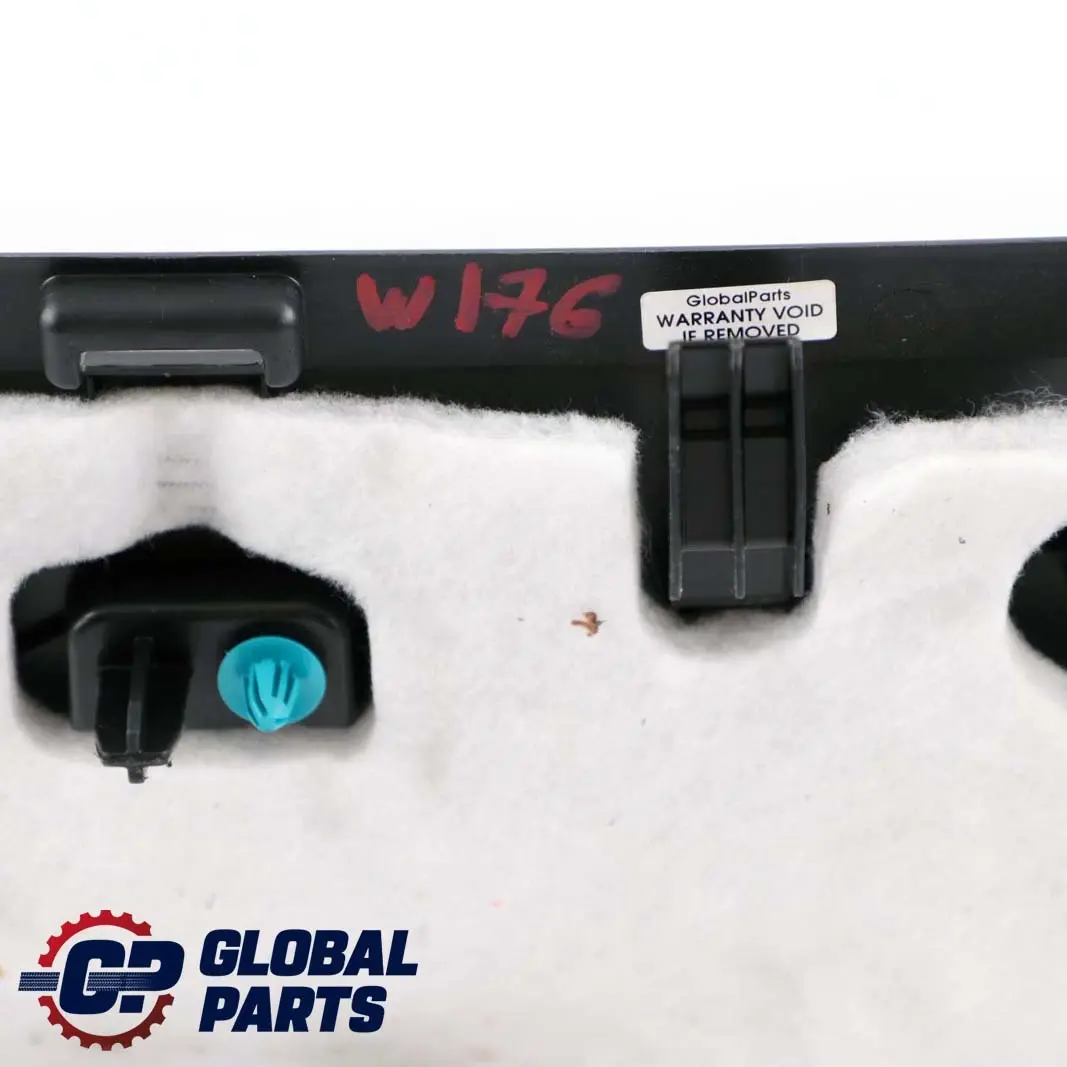 Maletero Trasero Portón Trasero Panel Interior Cubierta para Mercedes A W176 con número de pieza A1767403300 Mercedes A W176 Maletero Trasero Portón Trasero Panel Interior Cubierta - SKU A1767403300 - Número de pieza A1767403300