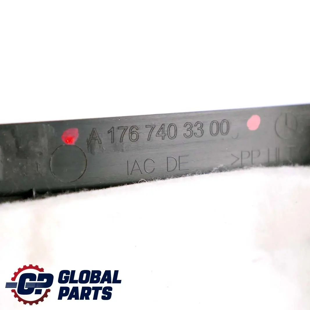 Copertura pannello rivestimento interno bagagliaio posteriore per Mercedes A W176 con numero di parte A1767403300 Mercedes A W176 Copertura pannello rivestimento interno bagagliaio posteriore - SKU A1767403300 - Numero di parte A1767403300