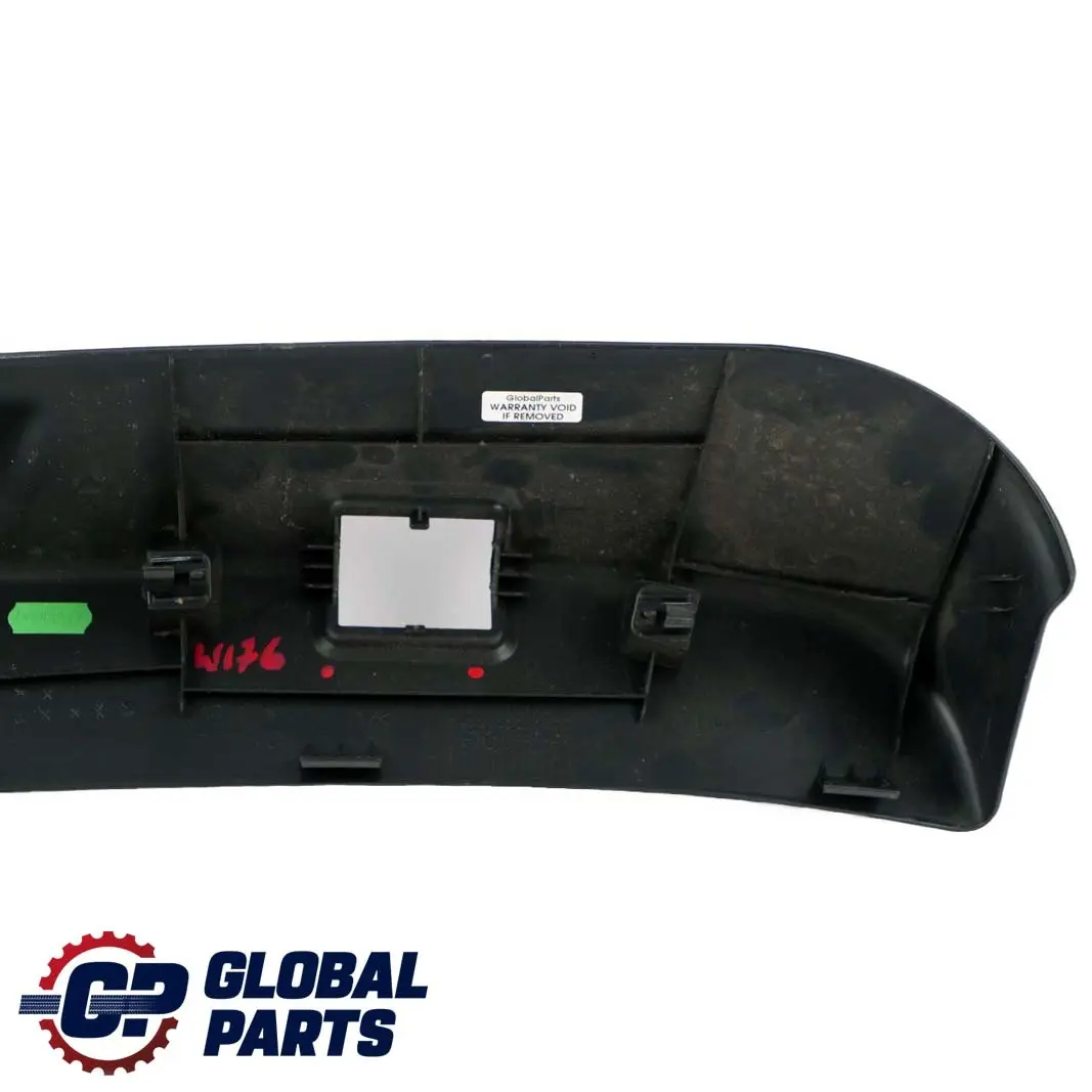 Mercedes A W176 Tapa del panel embellecedor del portón trasero - SKU A1767403500 - Número de pieza A1767403500