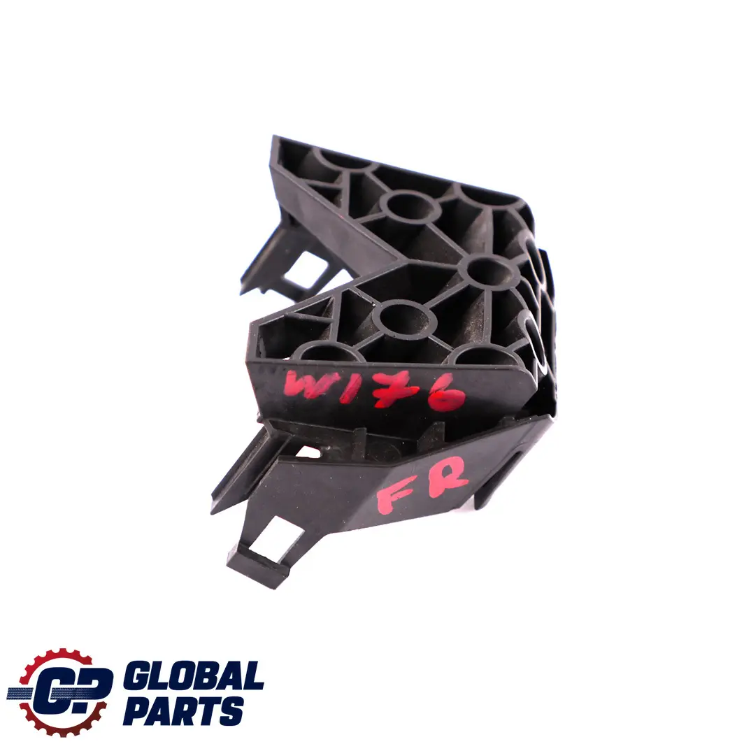 Porta Anteriore Maniglia Cap Holder Mount Bracket per Mercedes W176 con numero di parte A1767670000 Mercedes W176 Porta Anteriore Maniglia Cap Holder Mount Bracket - SKU A1767670000 - Numero di parte A1767670000