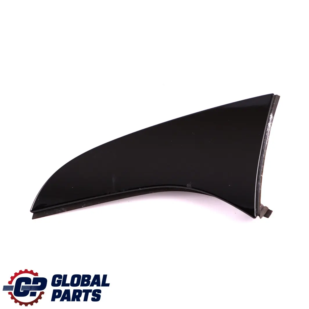 Spoiler posteriore sinistro N/S Montaggio staffa per Mercedes W176 con numero di parte A1767900188 Mercedes W176 Spoiler posteriore sinistro N/S Montaggio staffa - SKU A1767900188 - Numero di parte A1767900188