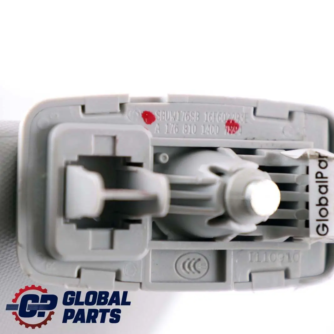 Copertura parasole destra Grigio per Mercedes CLA W176 C117 con numero di parte A1768101400 Mercedes CLA W176 C117 Copertura parasole destra Grigio - SKU A1768101400 - Numero di parte A1768101400