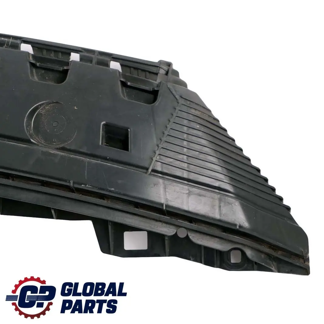 Górny Panel Zderzaka do Mercedes W176 o numerze A1768851265 Mercedes W176 Górny Panel Zderzaka - SKU A1768851265 - Numer Części A1768851265