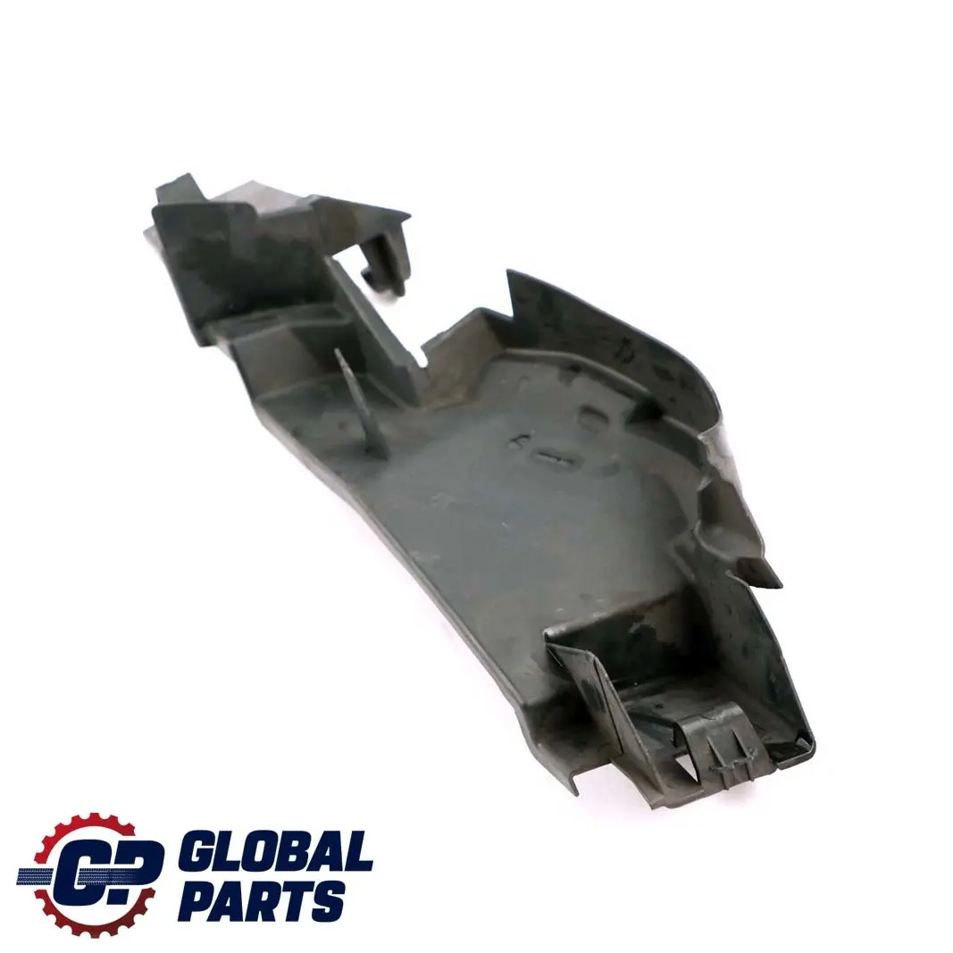 Parachoques delantero derecho Guía deflexión de aire Embellecedor para Mercedes W176 con número de pieza A1768880638 Mercedes W176 Parachoques delantero derecho Guía deflexión de aire Embellecedor - SKU A1768880638 - Número de pieza A1768880638