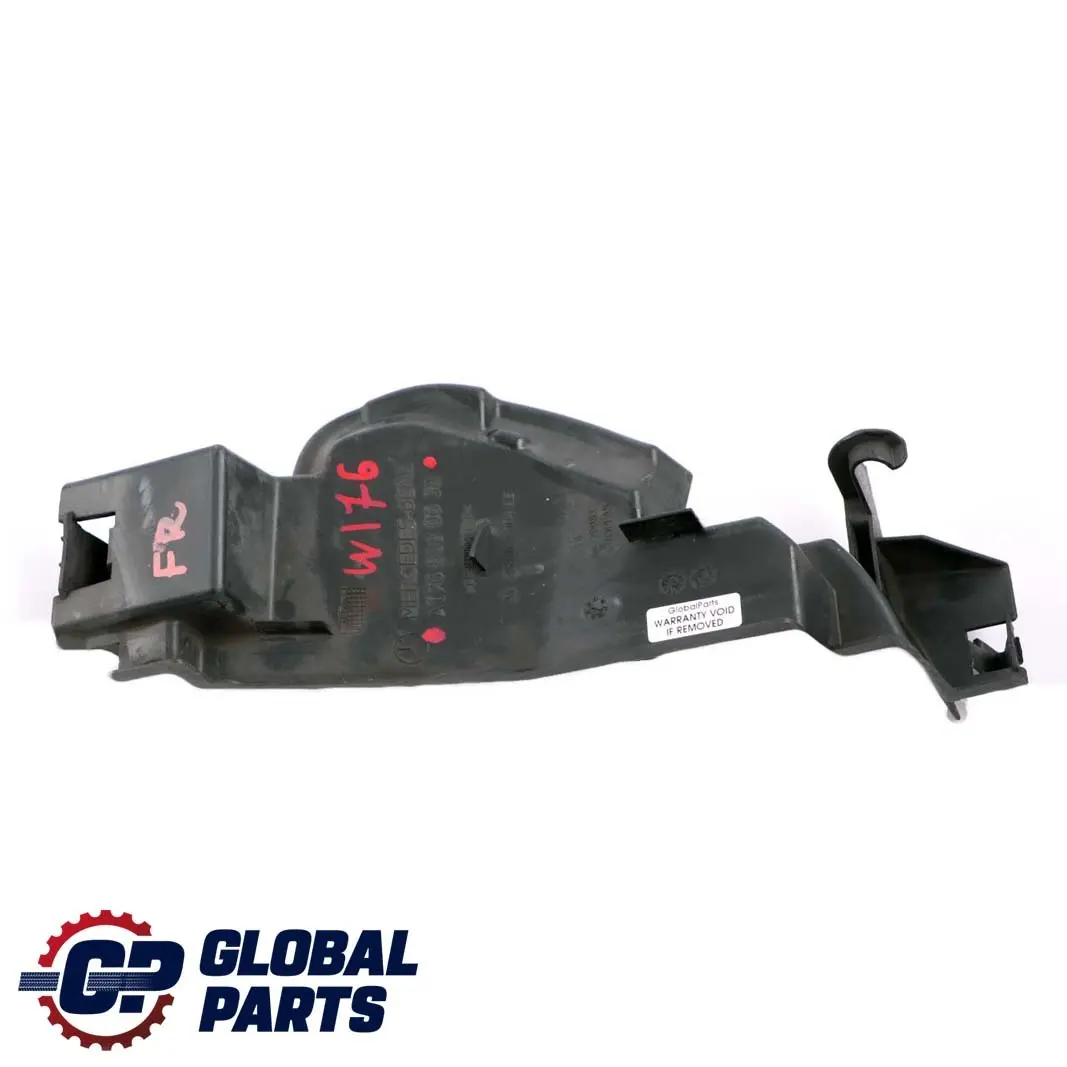 Parachoques delantero derecho Guía deflexión de aire Embellecedor para Mercedes W176 con número de pieza A1768880638 Mercedes W176 Parachoques delantero derecho Guía deflexión de aire Embellecedor - SKU A1768880638 - Número de pieza A1768880638